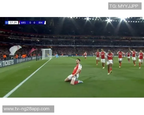 小哈吉任意球惊艳全场29年后重现父亲辉煌瞬间