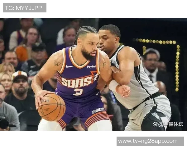 文班缺阵球队表现出色哈珀称他复出后将助力球队无敌状态